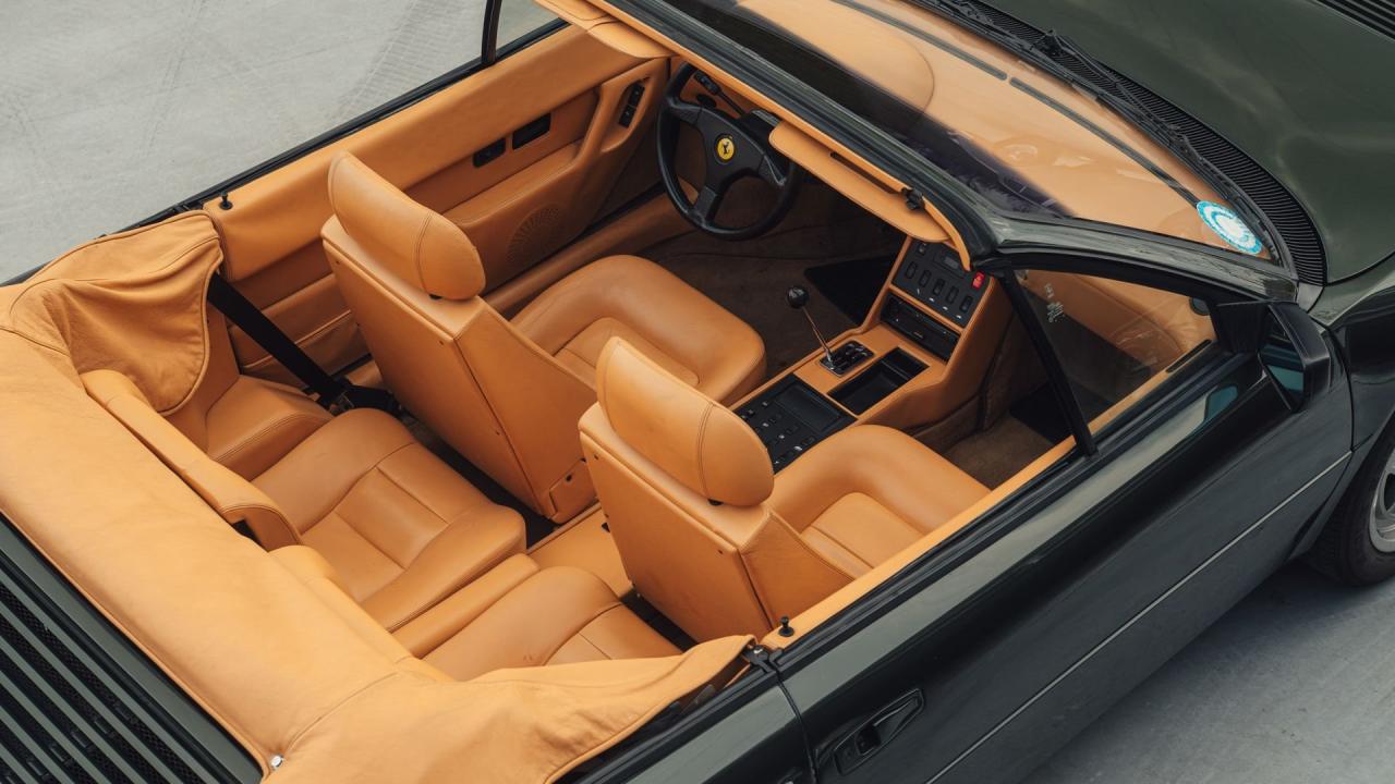 1990 Ferrari Mondial t Cabriolet