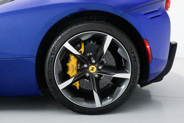 2023 Ferrari SF90 SPIDER