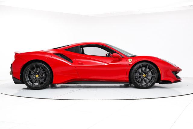 2019 Ferrari 488 PISTA