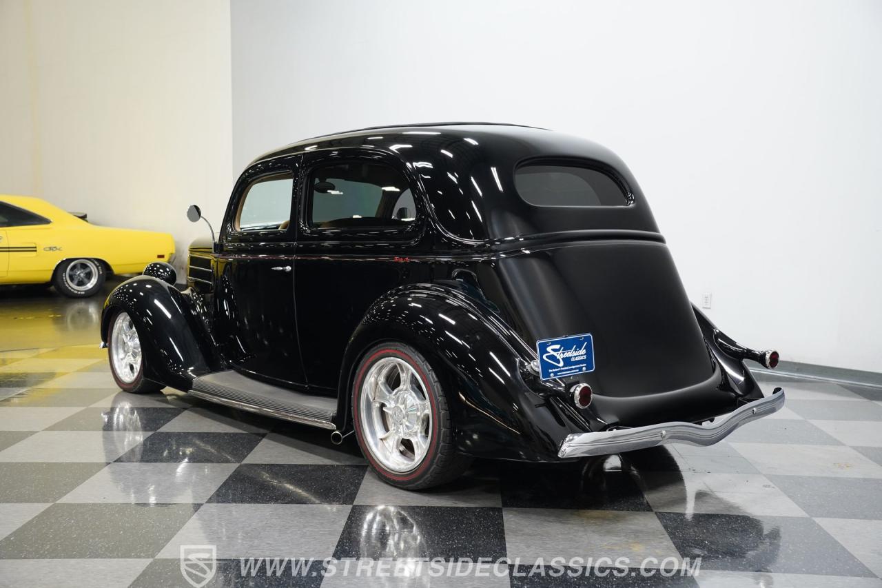 1936 Ford Tudor Slantback Streetrod