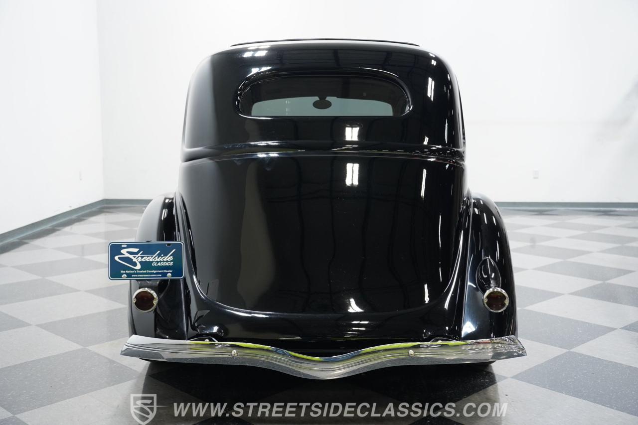 1936 Ford Tudor Slantback Streetrod