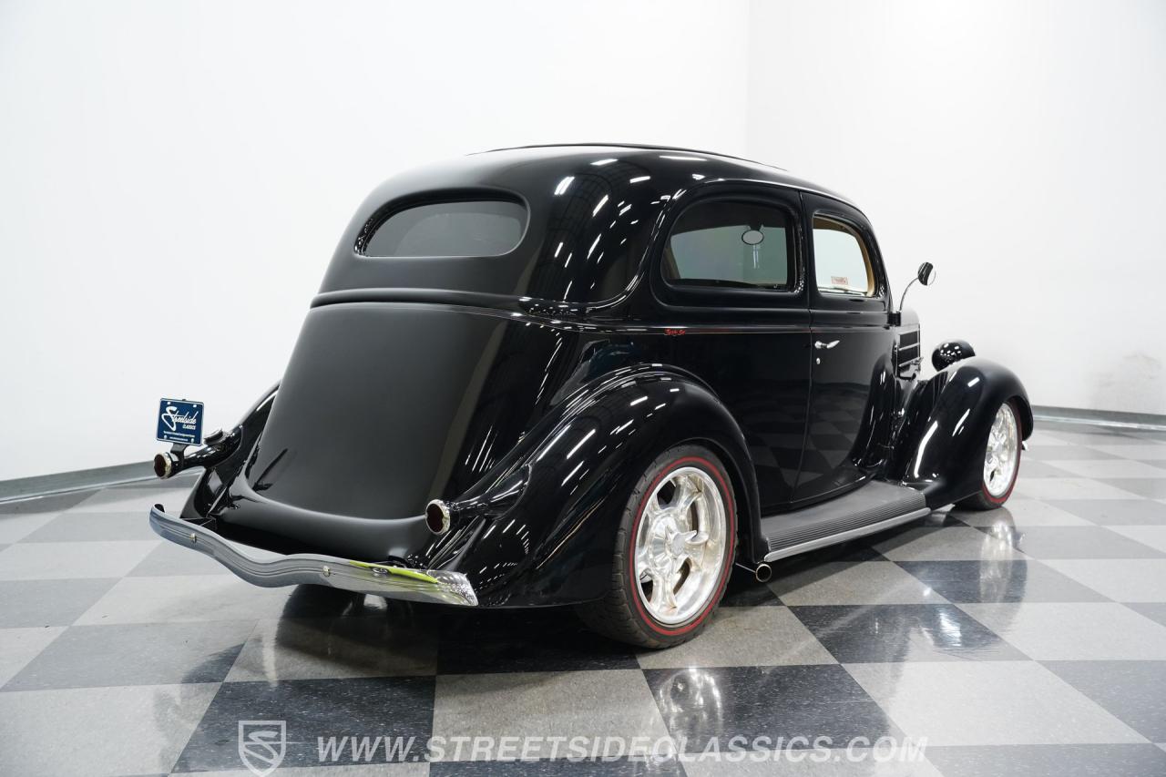 1936 Ford Tudor Slantback Streetrod