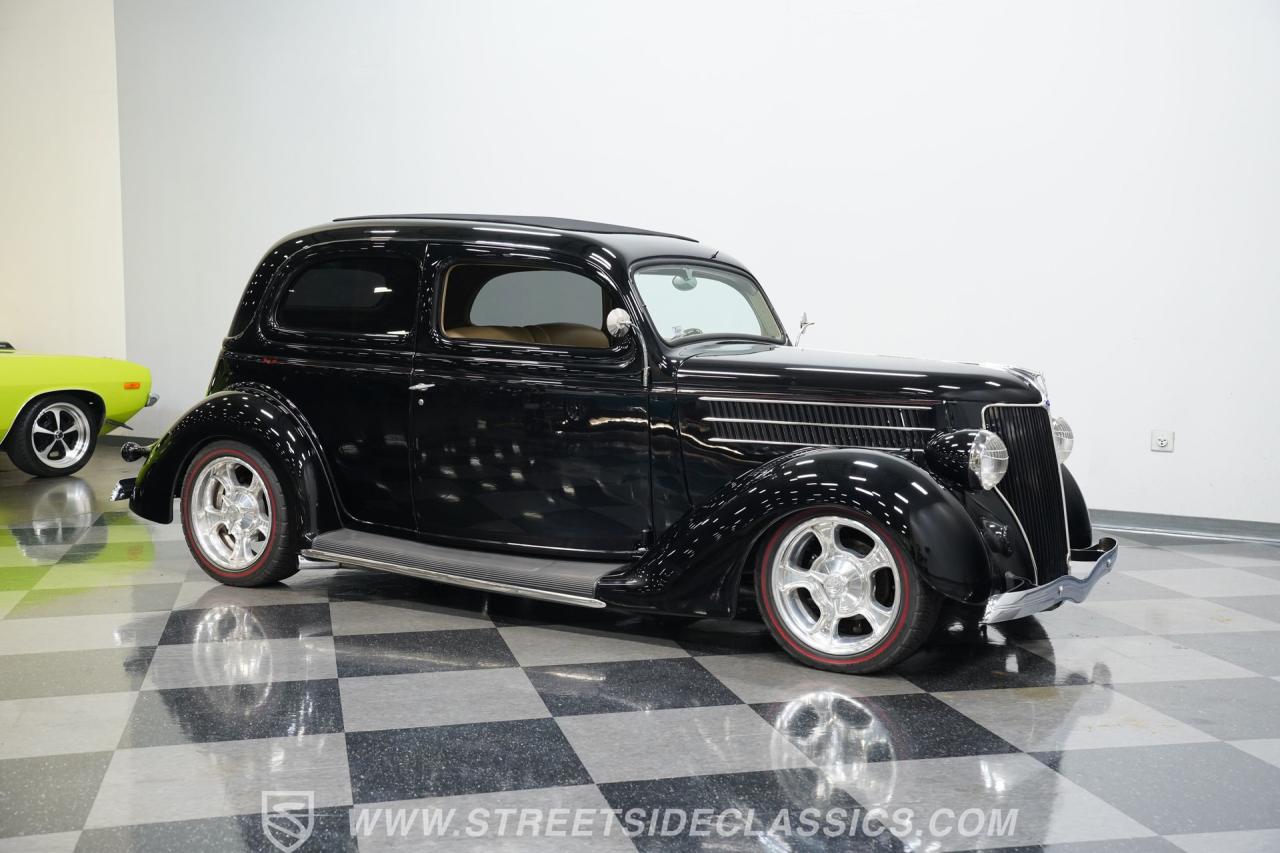1936 Ford Tudor Slantback Streetrod