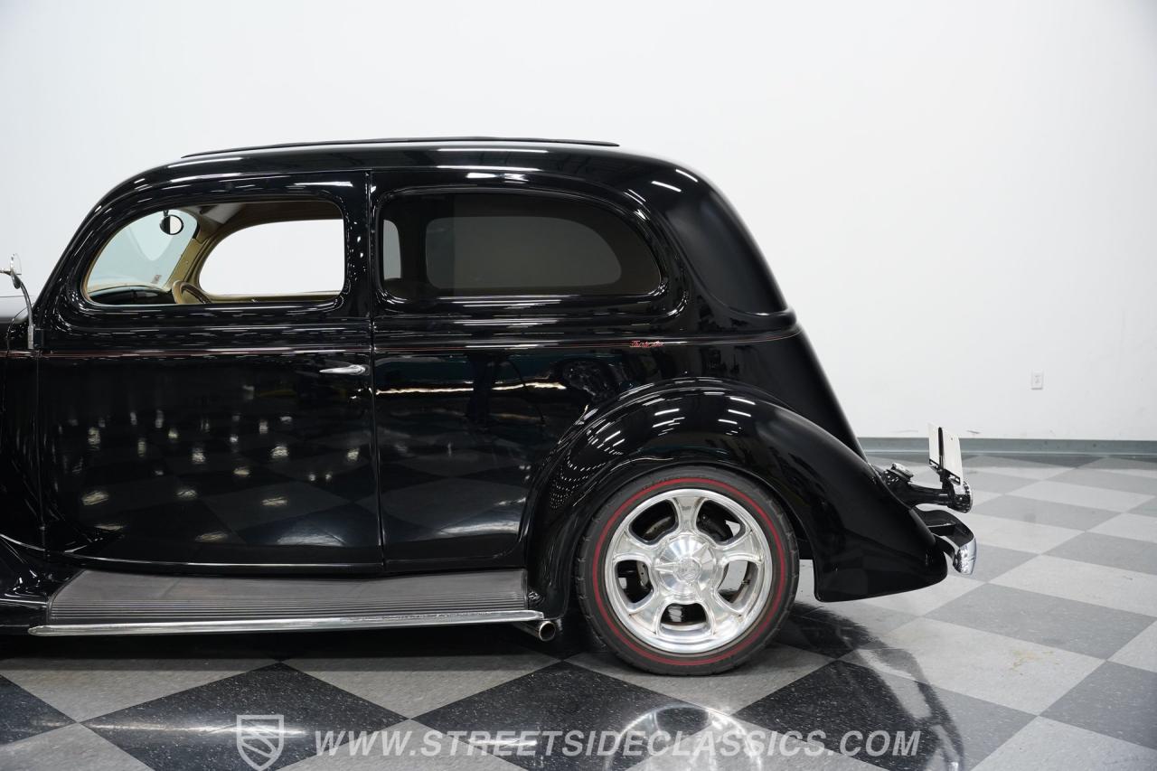1936 Ford Tudor Slantback Streetrod