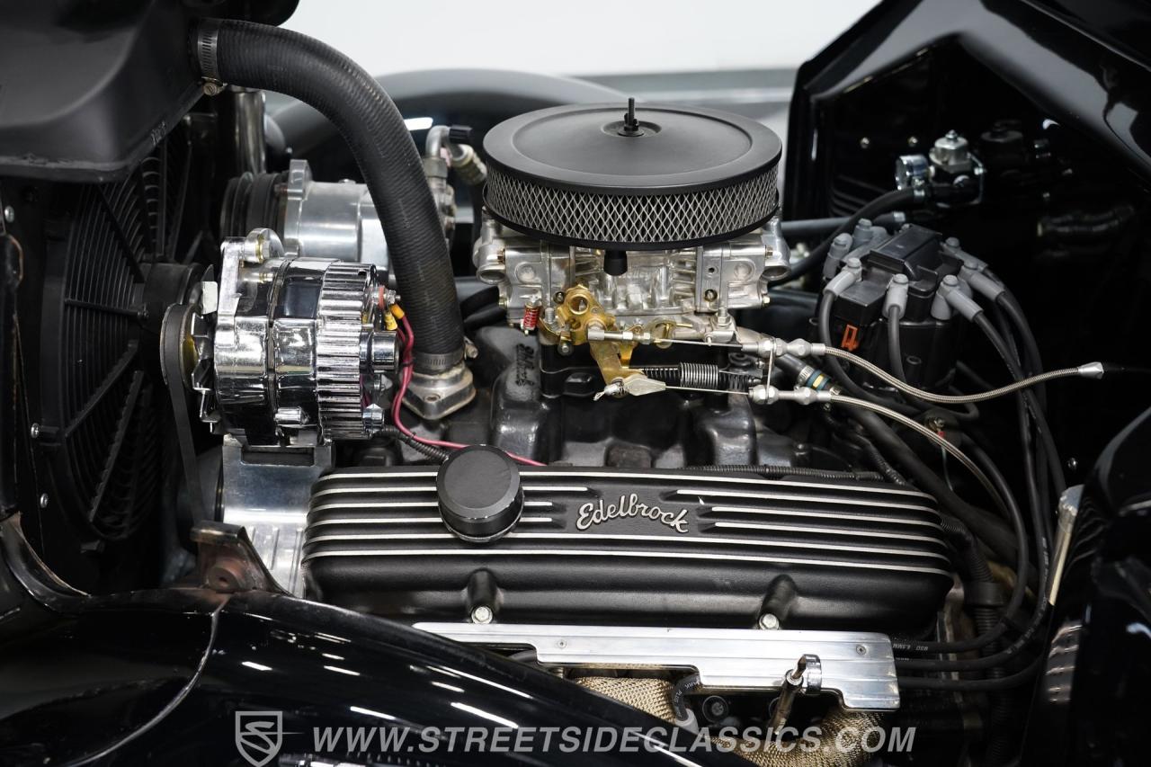 1936 Ford Tudor Slantback Streetrod