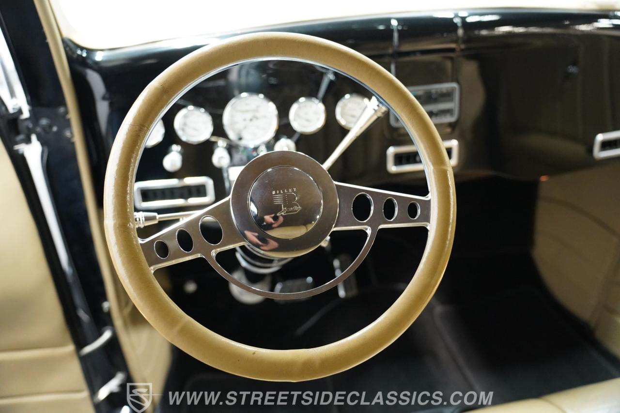 1936 Ford Tudor Slantback Streetrod