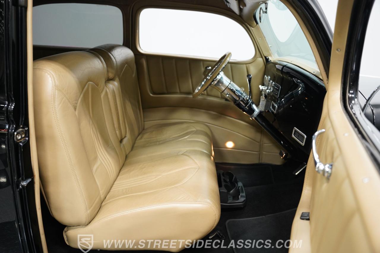 1936 Ford Tudor Slantback Streetrod