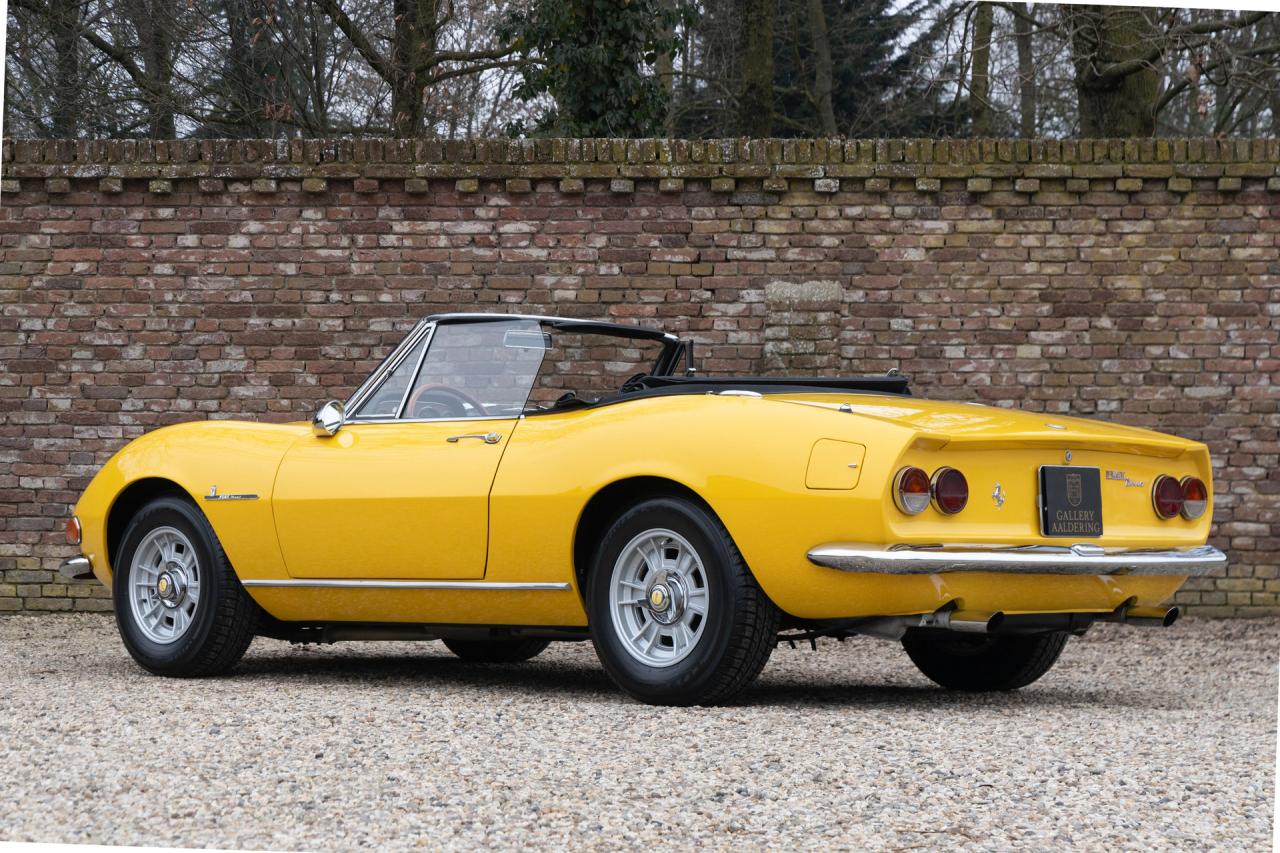 1968 Fiat Dino 2000 Spider