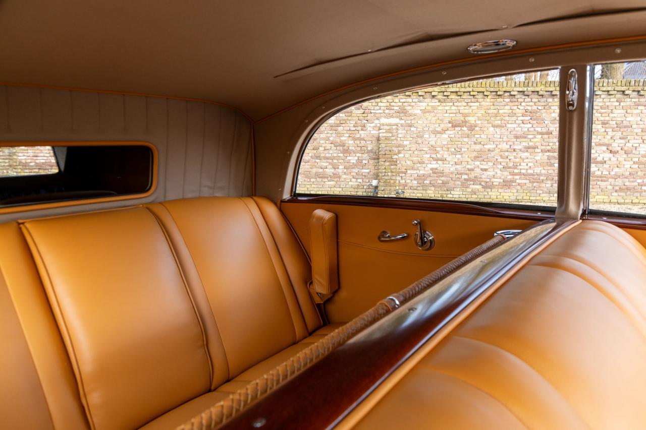 1935 Tatra T77A &ldquo; - The car of the future&rdquo;