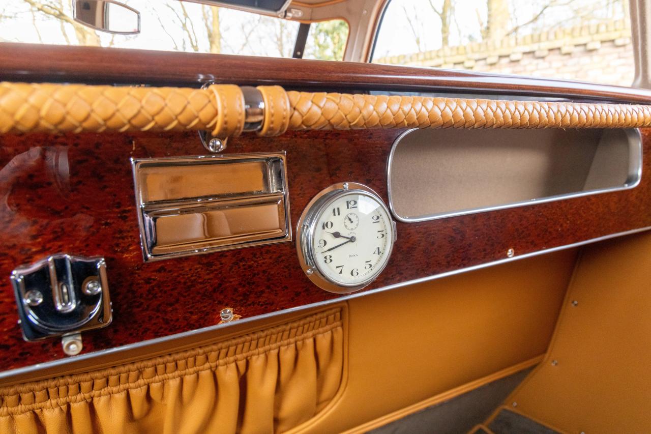 1935 Tatra T77A &ldquo; - The car of the future&rdquo;