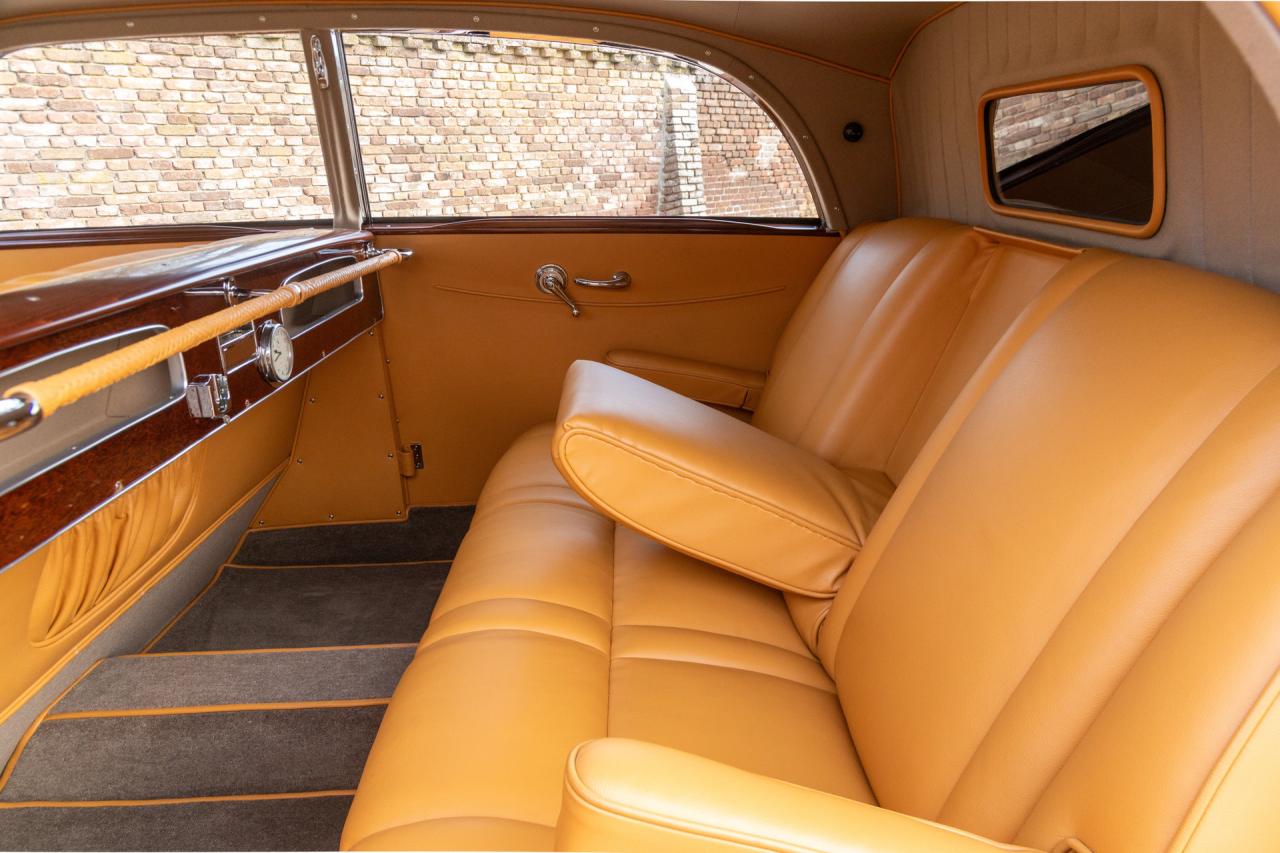 1935 Tatra T77A &ldquo; - The car of the future&rdquo;