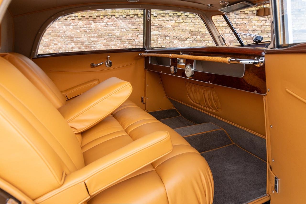 1935 Tatra T77A &ldquo; - The car of the future&rdquo;