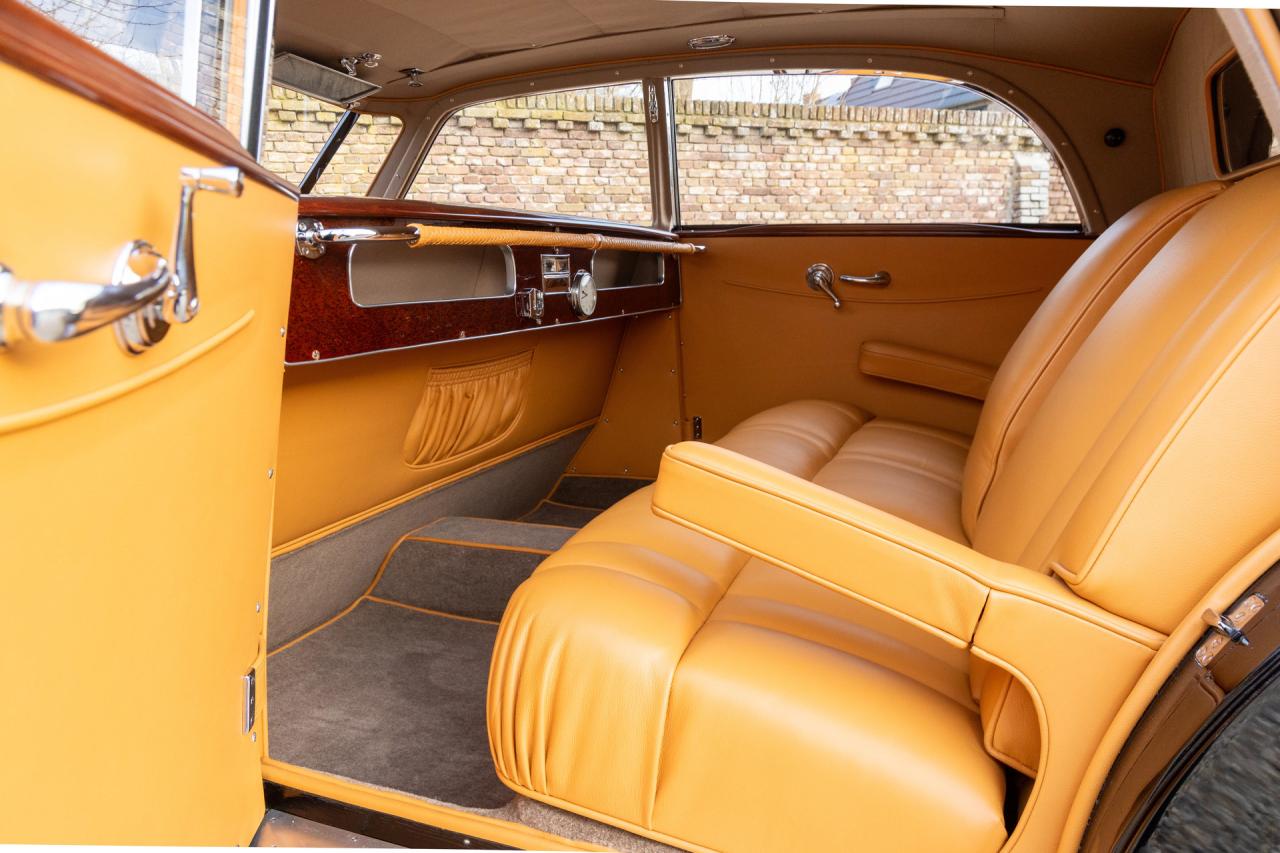 1935 Tatra T77A &ldquo; - The car of the future&rdquo;