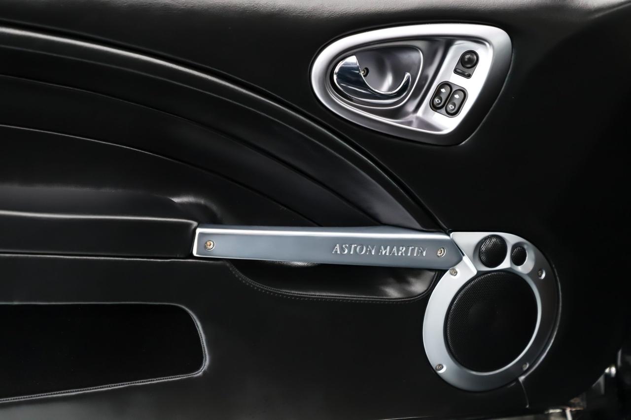 2003 Aston Martin Vanquish 2+2