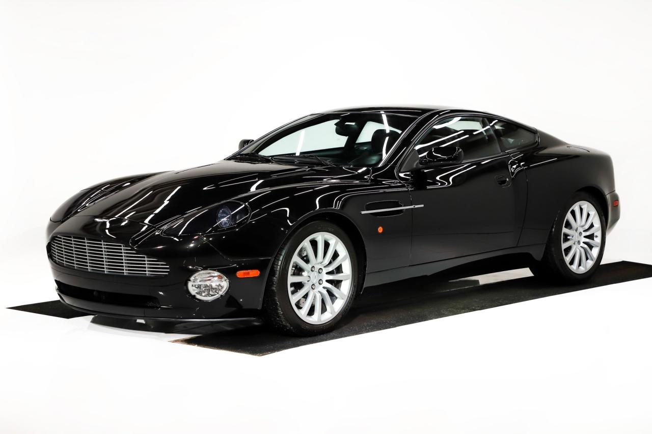 2003 Aston Martin Vanquish 2+2