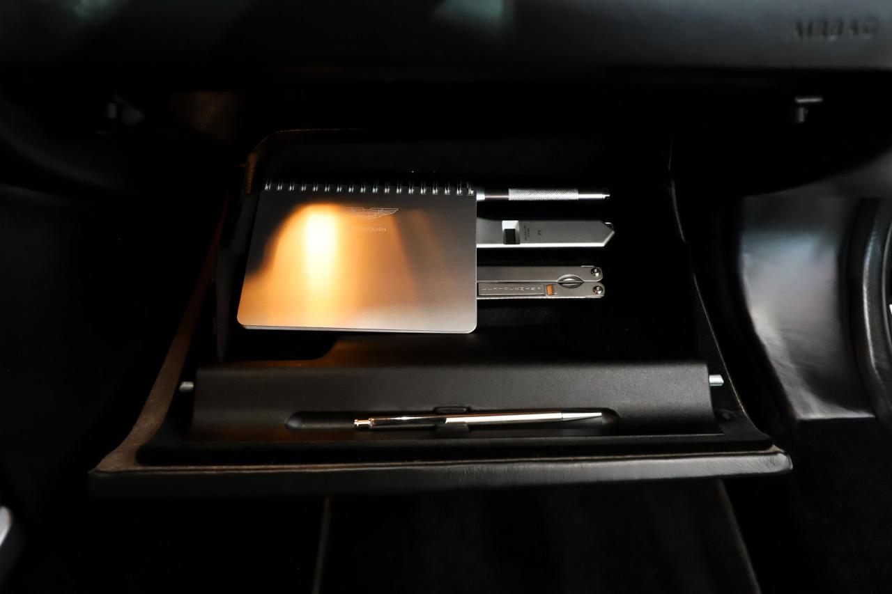 2003 Aston Martin Vanquish 2+2