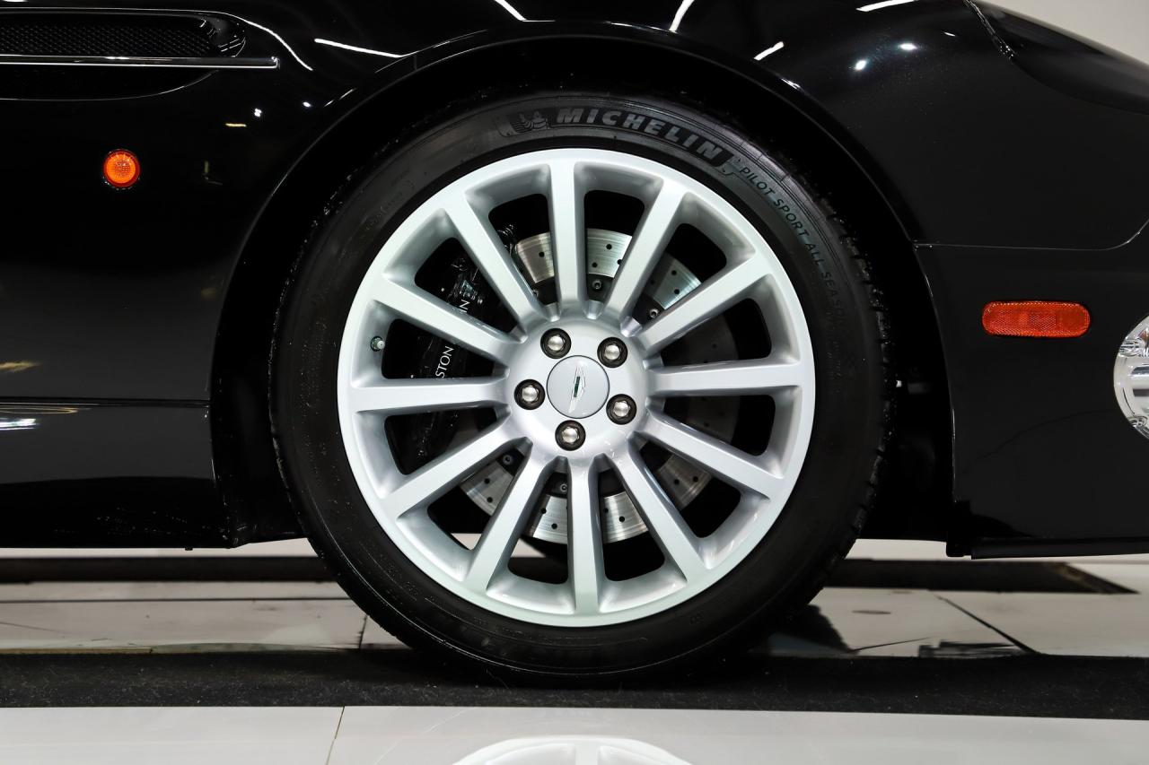 2003 Aston Martin Vanquish 2+2