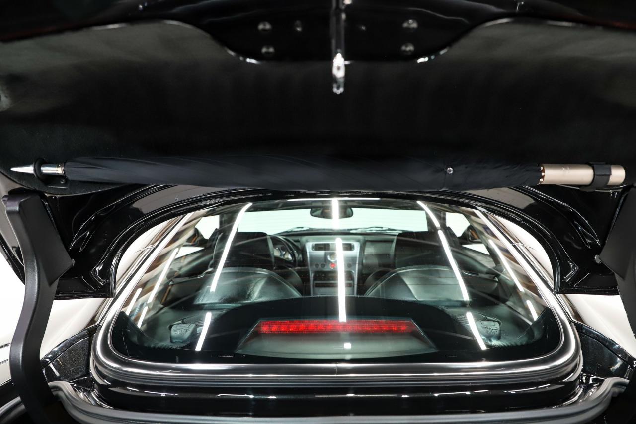 2003 Aston Martin Vanquish 2+2