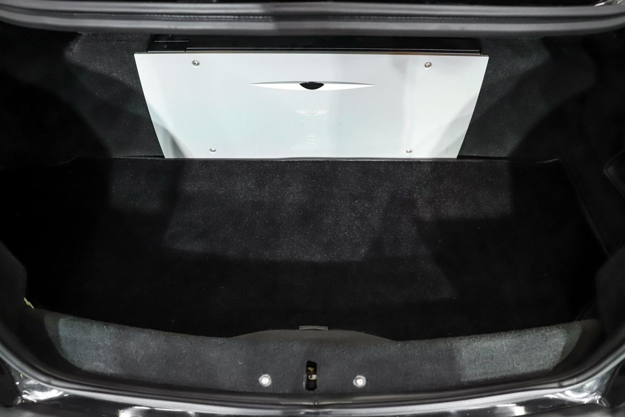 2003 Aston Martin Vanquish 2+2