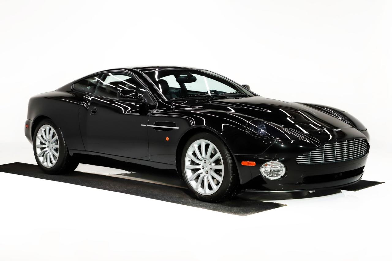 2003 Aston Martin Vanquish 2+2