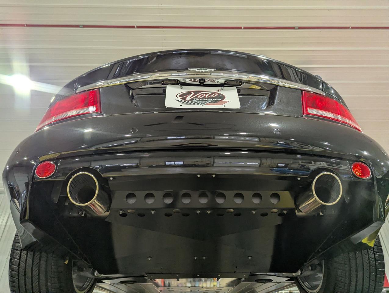 2003 Aston Martin Vanquish 2+2