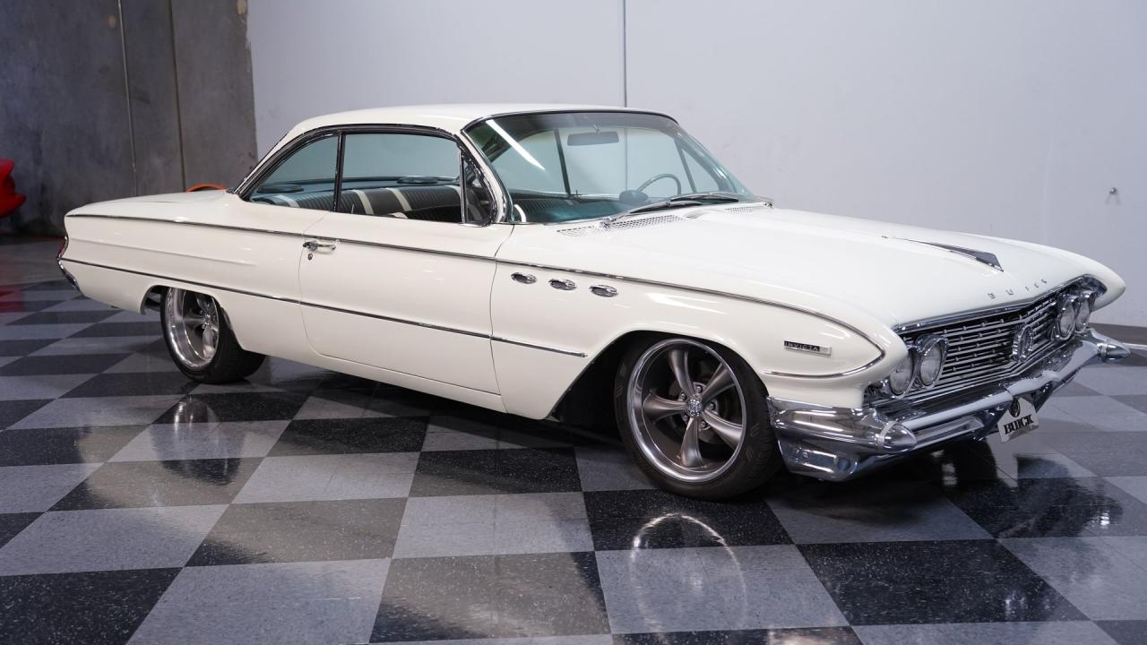 1961 Buick Invicta Bubble Top
