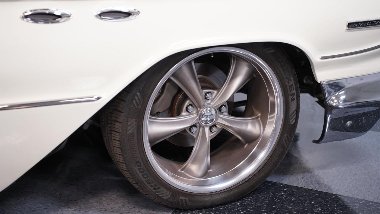 1961 Buick Invicta Bubble Top