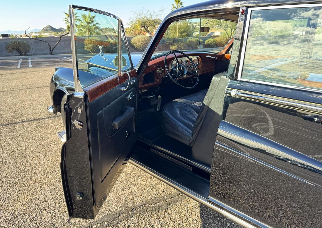 1959 Rolls - Royce Phantom V