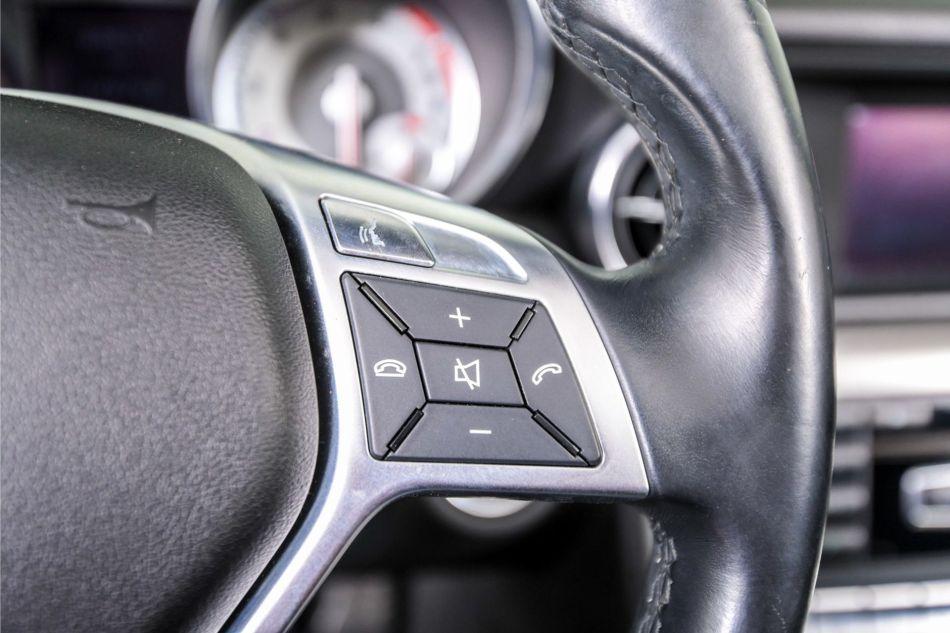 2012 Mercedes - Benz SLK