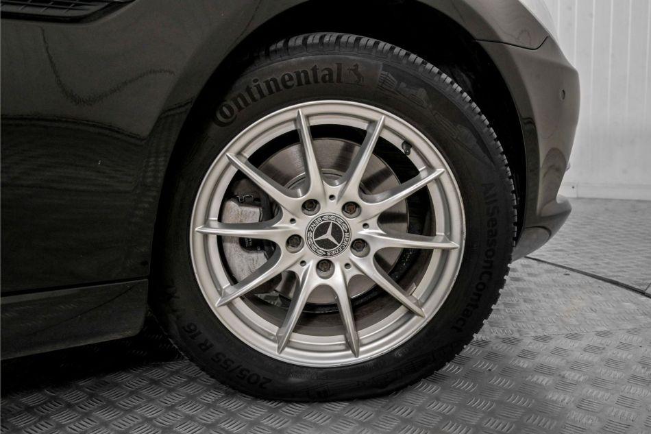 2012 Mercedes - Benz SLK