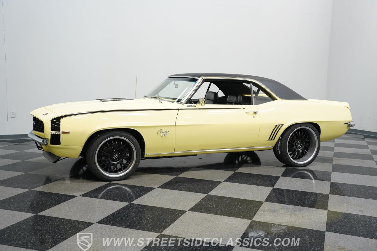 1969 Chevrolet Camaro SS 350 Tribute
