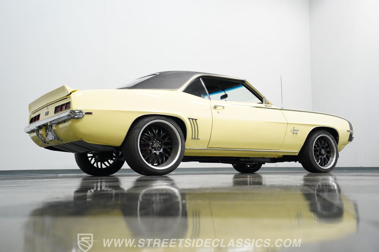 1969 Chevrolet Camaro SS 350 Tribute