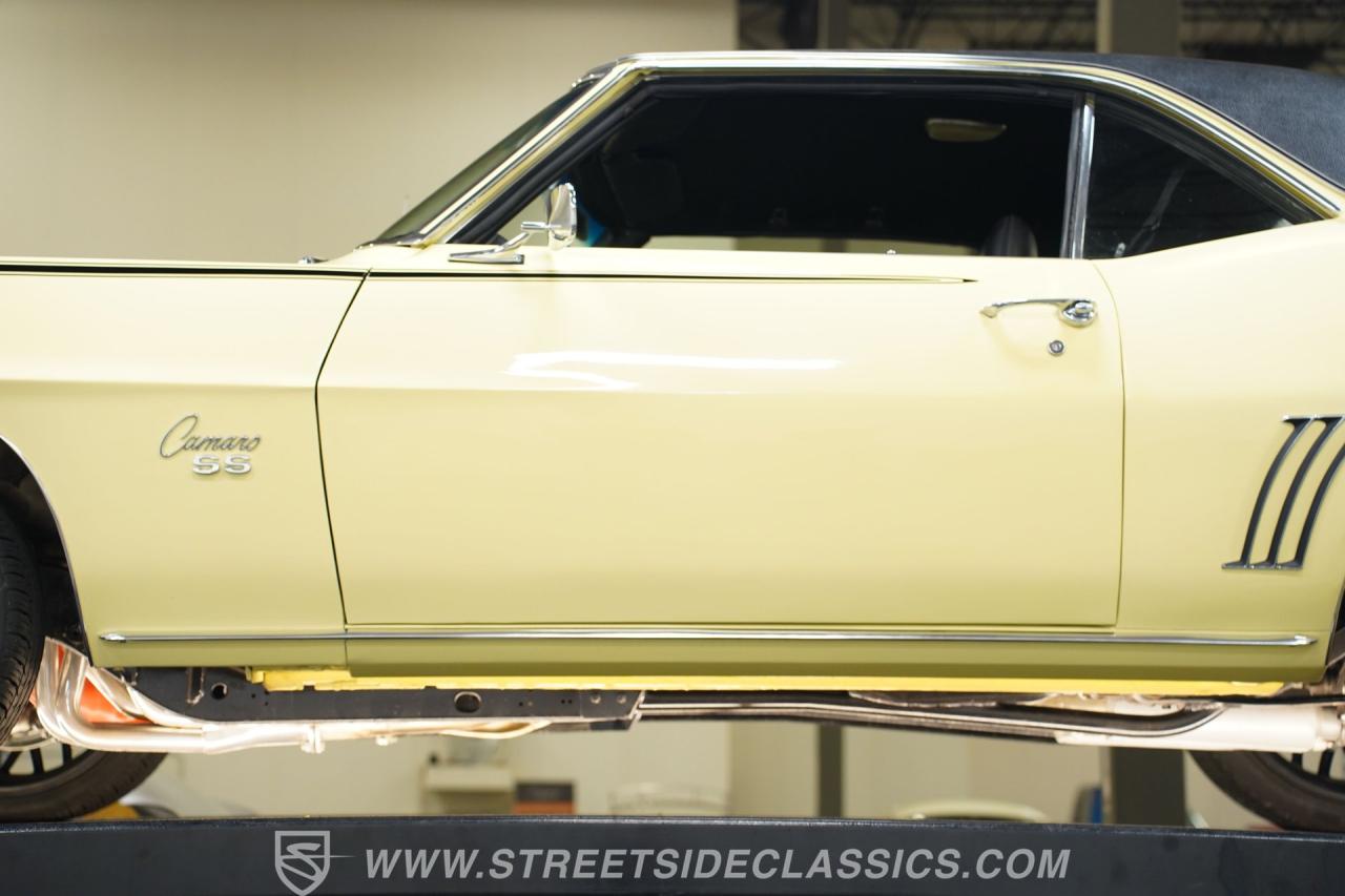 1969 Chevrolet Camaro SS 350 Tribute