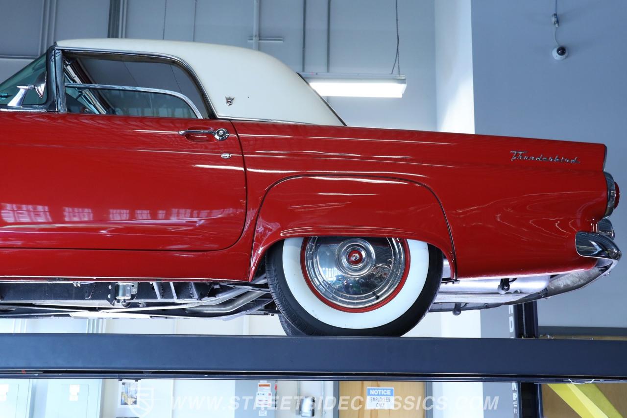 1955 Ford Thunderbird