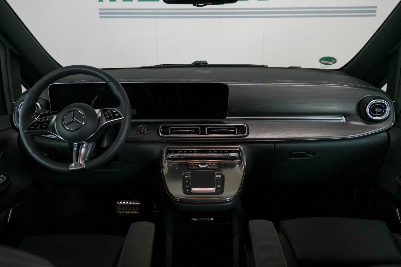 2025 Mercedes - Benz V-Class