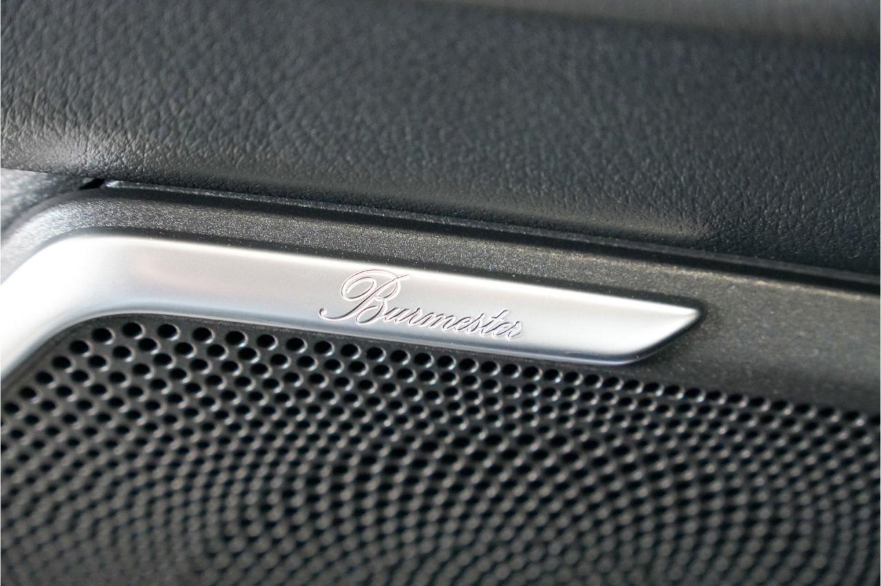 2025 Mercedes - Benz V-Class