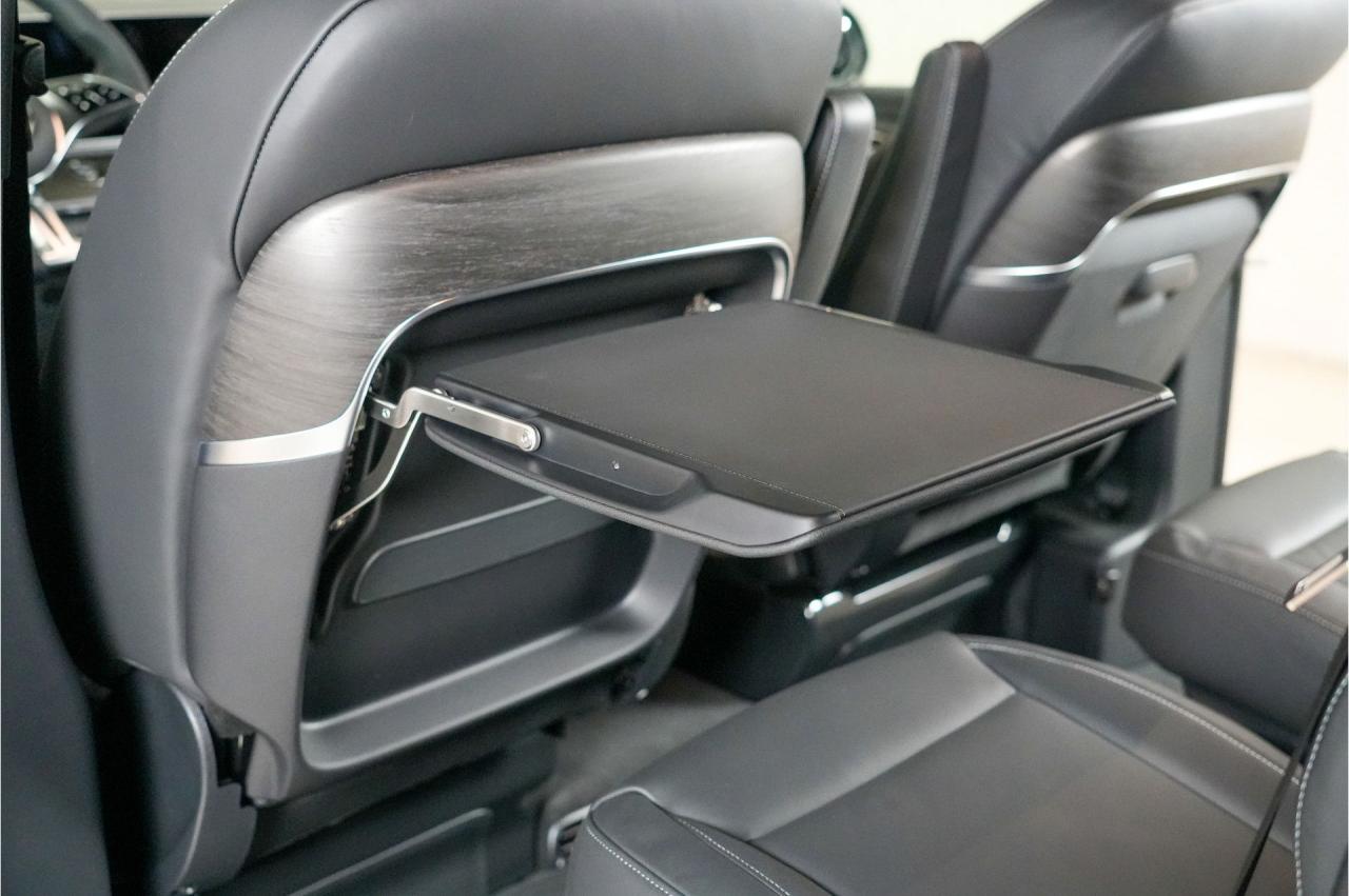 2025 Mercedes - Benz V-Class