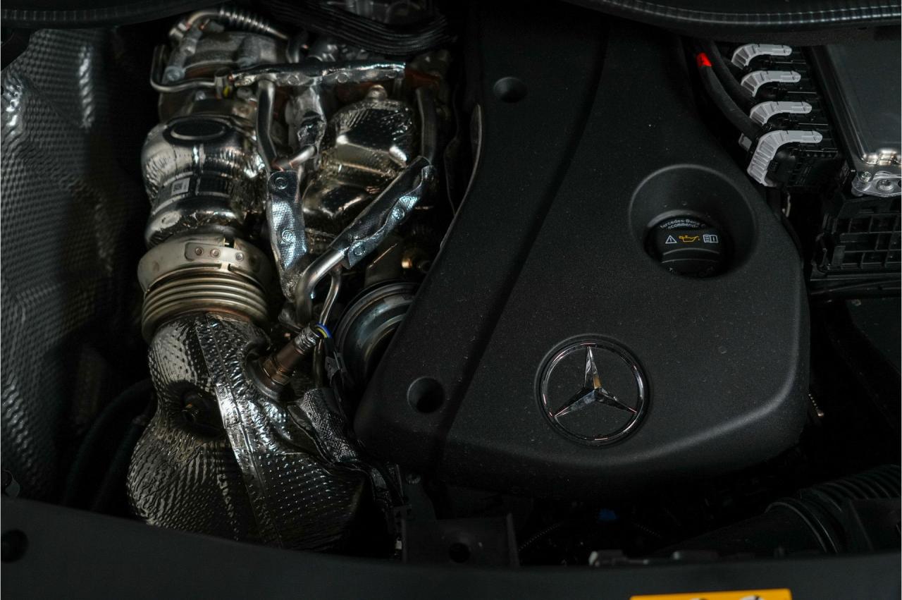 2025 Mercedes - Benz V-Class