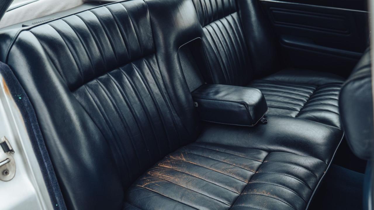 1974 Daimler Double-Six Series II