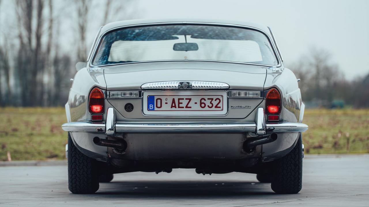 1974 Daimler Double-Six Series II