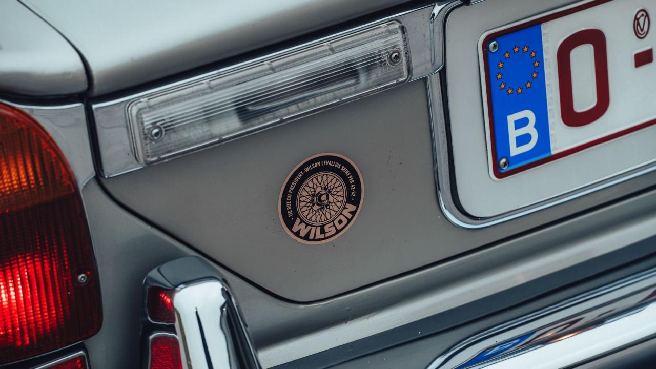 1974 Daimler Double-Six Series II