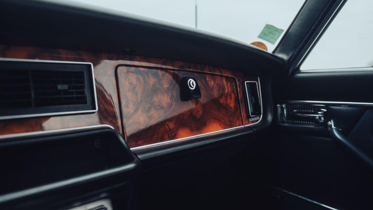 1974 Daimler Double-Six Series II