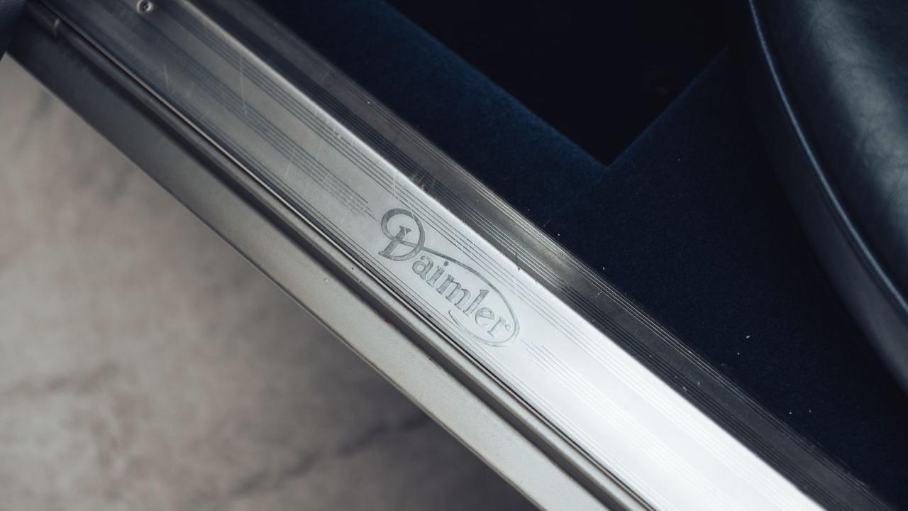 1974 Daimler Double-Six Series II