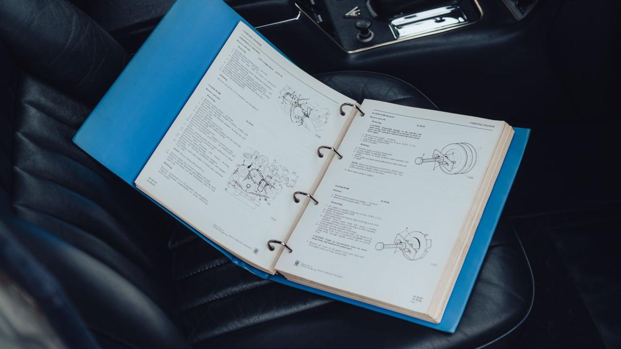 1974 Daimler Double-Six Series II