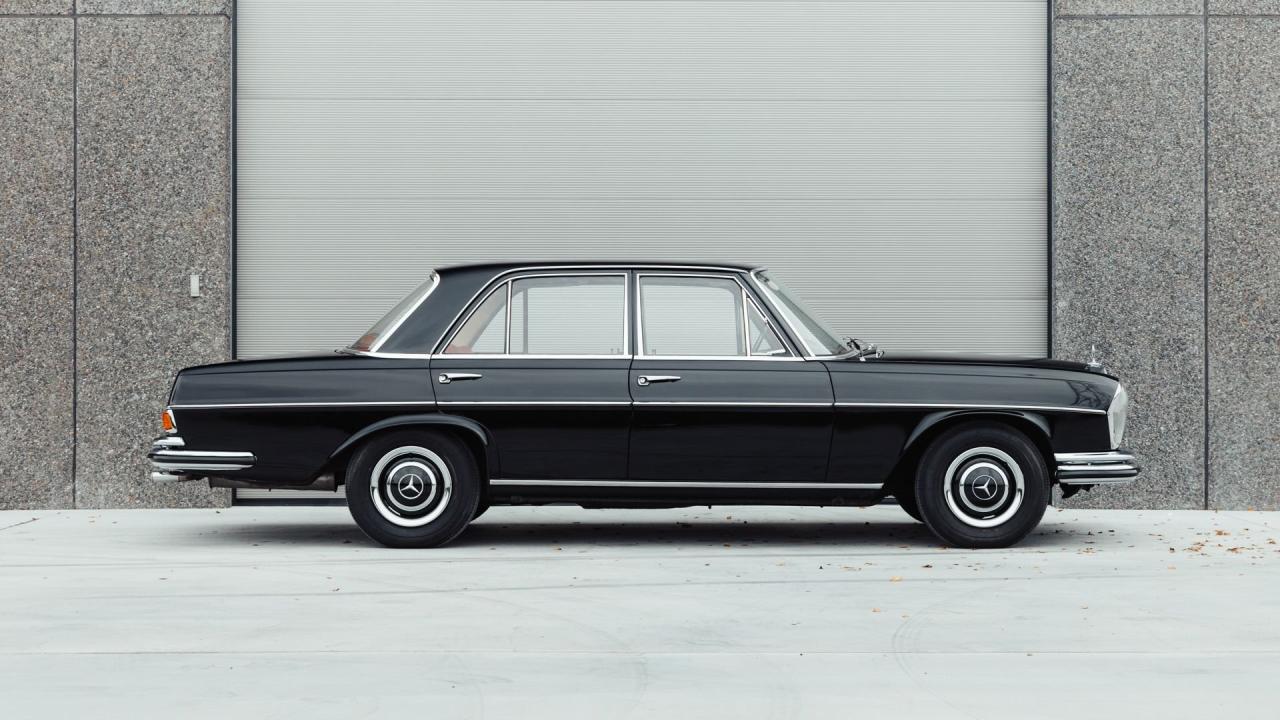 1966 Mercedes - Benz 250 S