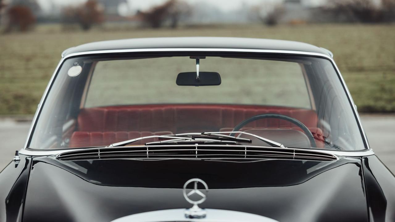 1966 Mercedes - Benz 250 S