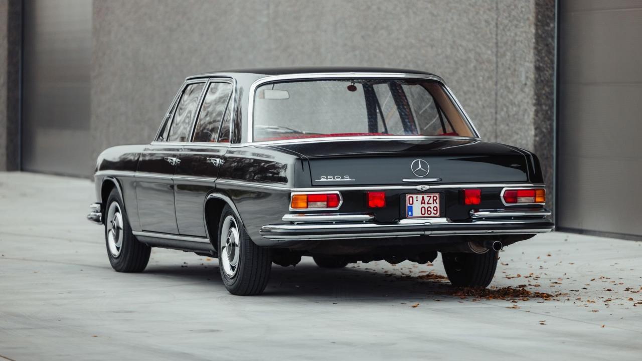 1966 Mercedes - Benz 250 S