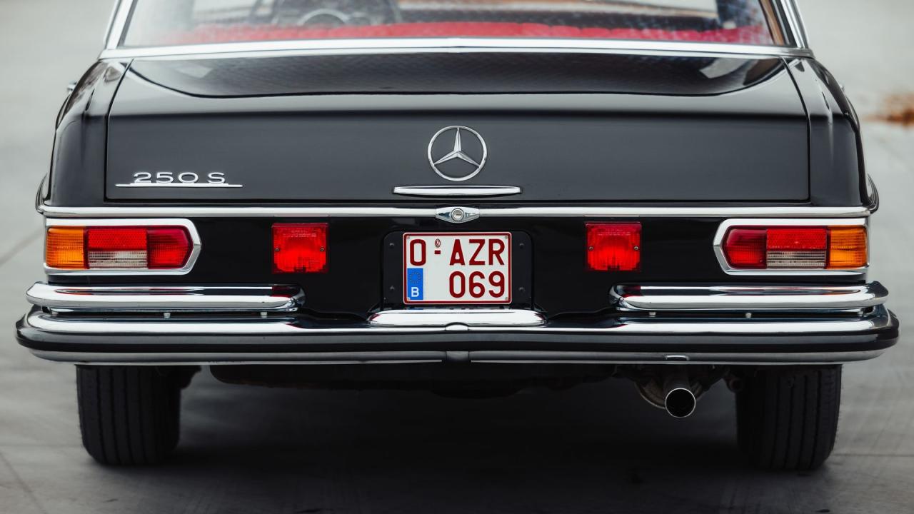 1966 Mercedes - Benz 250 S