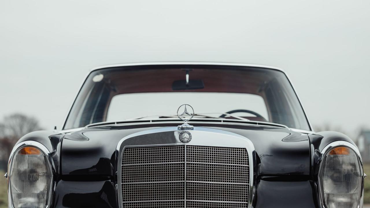1966 Mercedes - Benz 250 S