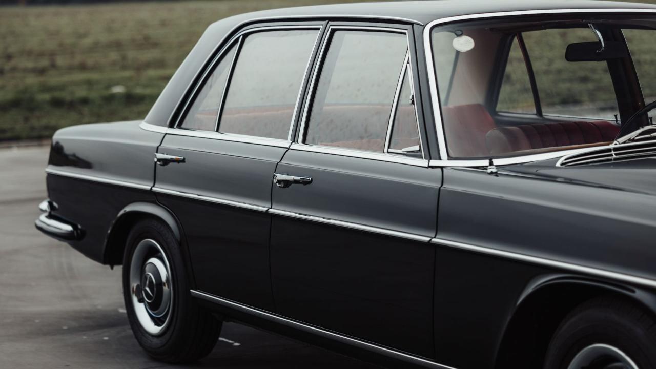 1966 Mercedes - Benz 250 S